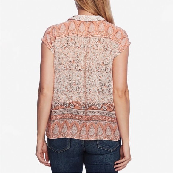 New Vince Camuto Mosaic Seas Popover Button Semi-sheer Blouse in Soft Cream - Picture 2 of 8